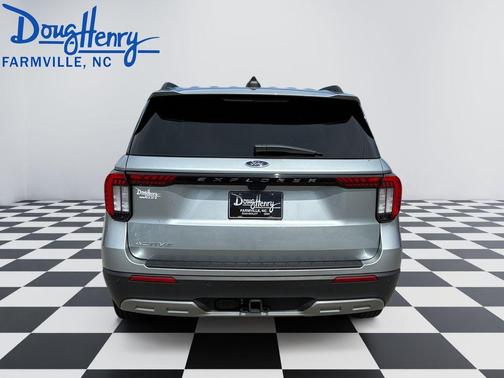 Silver Metallic 2025 Ford Explorer Active