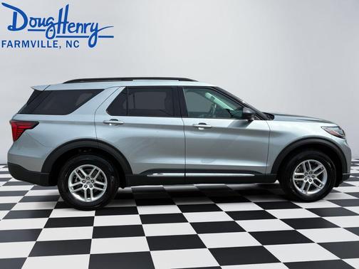 Silver Metallic 2025 Ford Explorer Active