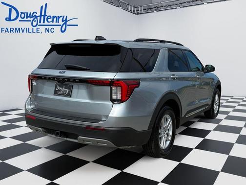 Silver Metallic 2025 Ford Explorer Active