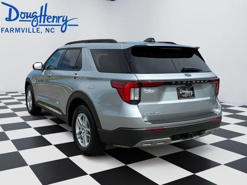 Silver Metallic 2025 Ford Explorer Active