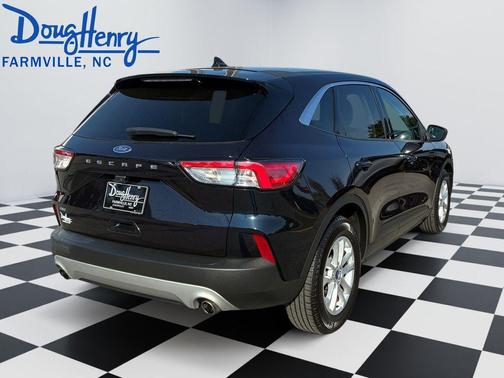 Blue Metallic 2021 Ford Escape SE