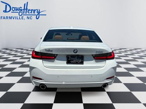 Alpine White 2025 BMW 330 i