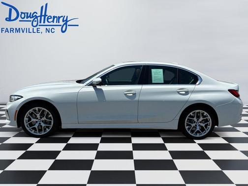 Alpine White 2025 BMW 330 i