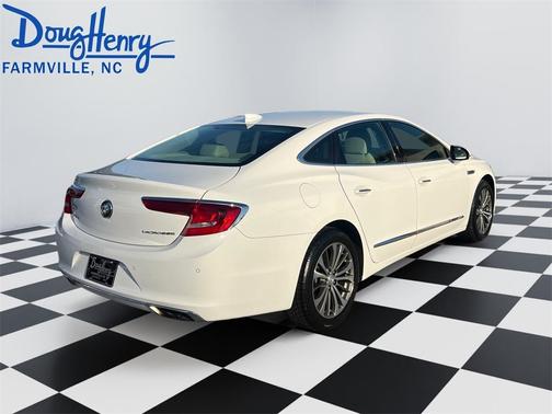 2017 Buick LaCrosse Essence