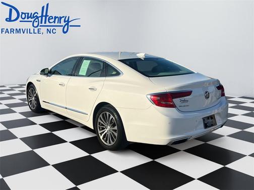 2017 Buick LaCrosse Essence