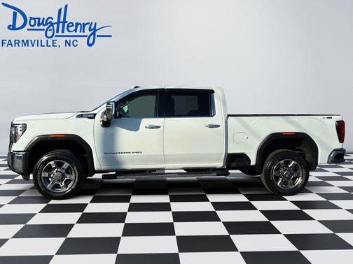 Summit White 2025 GMC Sierra 2500 SLT