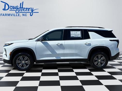 White 2026 Chevrolet Traverse LT