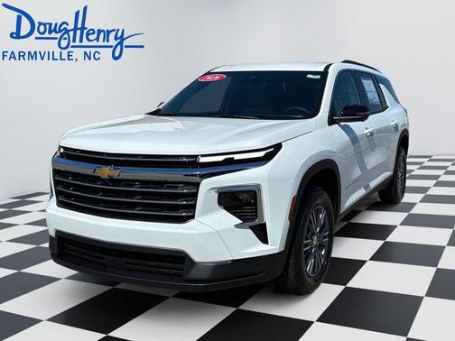 White 2026 Chevrolet Traverse LT