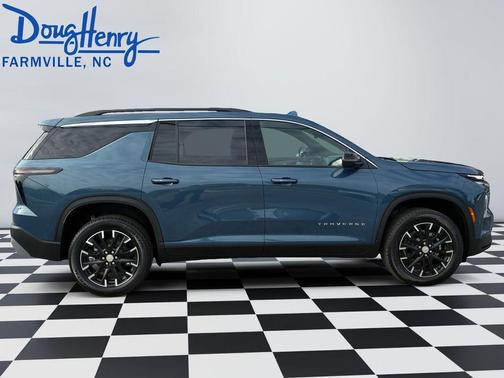 Blue 2026 Chevrolet Traverse LT