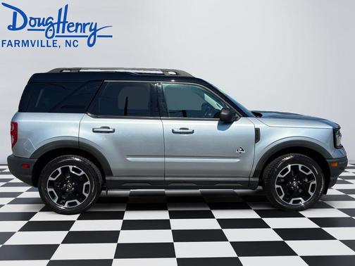 Silver Metallic 2022 Ford Bronco Sport Outer Banks