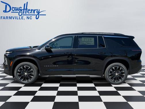 Black 2026 Chevrolet Traverse LT