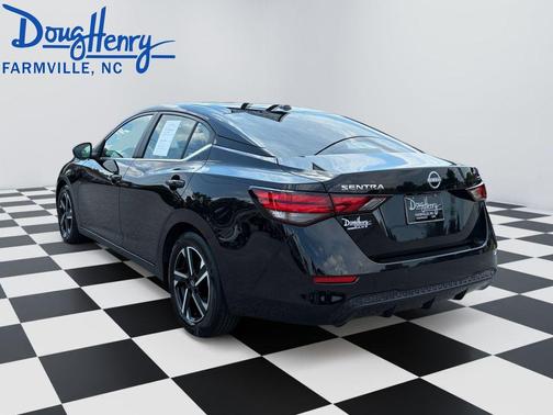 Black 2024 Nissan Sentra SV