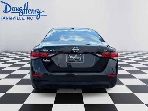 Black 2024 Nissan Sentra SV