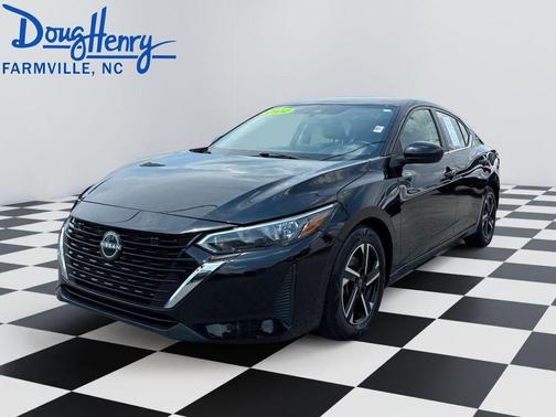 Black 2024 Nissan Sentra SV