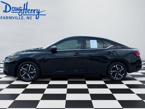 Black 2024 Nissan Sentra SV