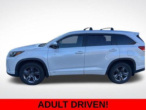 2019 Toyota Highlander Hybrid Platinum