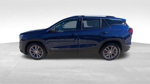 Marine Metallic 2023 GMC Terrain SLT
