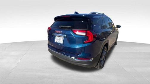 Marine Metallic 2023 GMC Terrain SLT