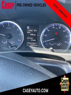 Shoreline Blue Pearl 2019 Toyota Highlander LE