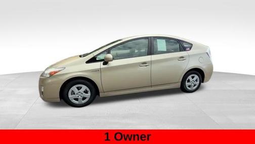 2010 Toyota Prius III