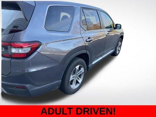 2024 Honda Pilot EX-L 7 Passenger