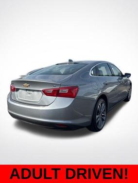 Sterling Gray Metallic 2023 Chevrolet Malibu FWD 1LT