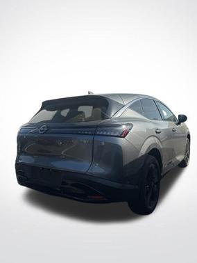 Gun Metallic 2025 Nissan Murano SV