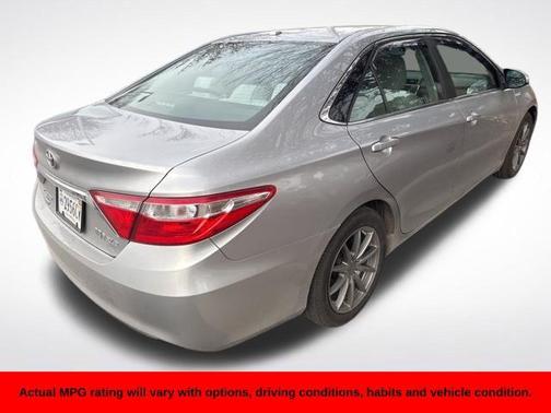 2015 Toyota Camry Hybrid XLE