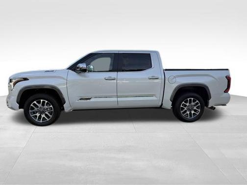 2025 Toyota Tundra Hybrid 1794 Edition