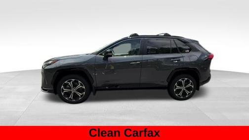 2025 Toyota RAV4 Hybrid SE
