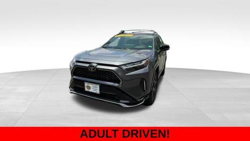 2025 Toyota RAV4 Hybrid SE