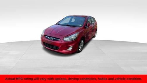 2013 Hyundai Accent SE