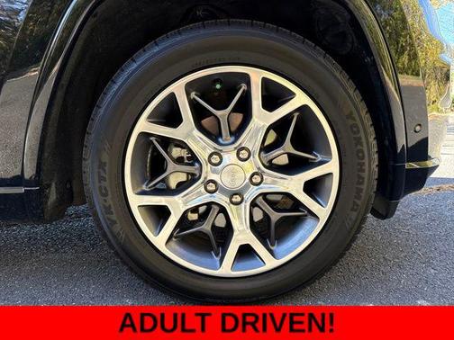 2020 Jeep Grand Cherokee Overland