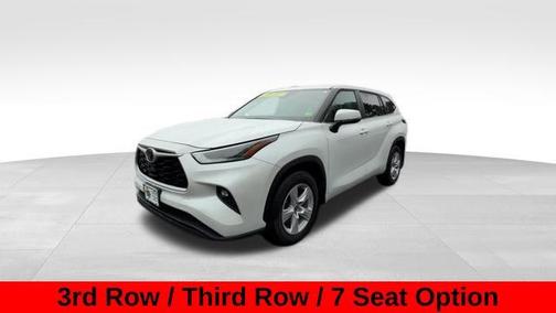2023 Toyota Highlander LE