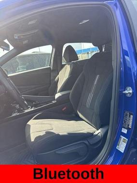 2025 Hyundai ELANTRA HEV SEL Sport