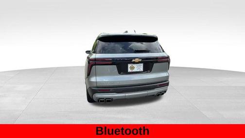 Sterling Gray Metallic 2025 Chevrolet Traverse LT