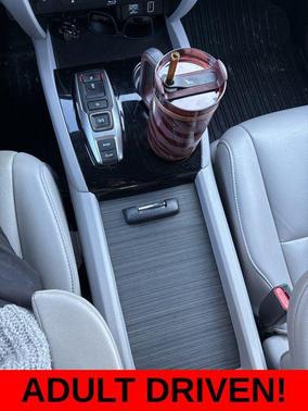 2022 Honda Pilot Touring 8-Passenger