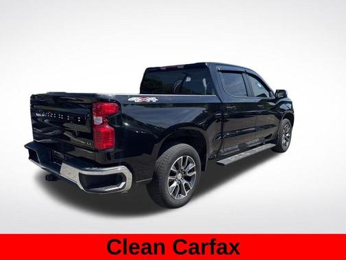 Black 2022 Chevrolet Silverado 1500 LT