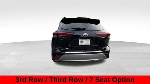 2024 Toyota Highlander Platinum