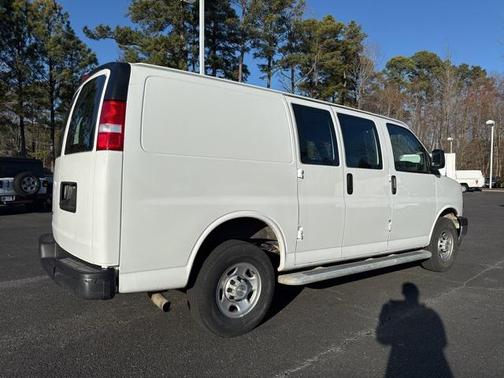 2022 Chevrolet Express 2500 RWD 2500 Regular Wheelbase WT