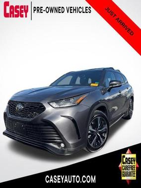 2022 Toyota Highlander XSE