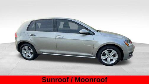 2017 Volkswagen Golf TSI S 4-Door