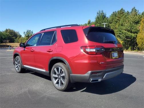 2025 Honda Pilot Touring