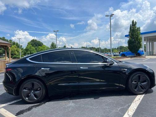 Obsidian Black Metallic 2018 Tesla Model 3 Long Range