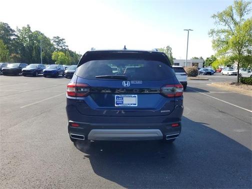 2025 Honda Pilot Touring