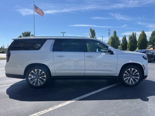 2025 Chevrolet Suburban High Country