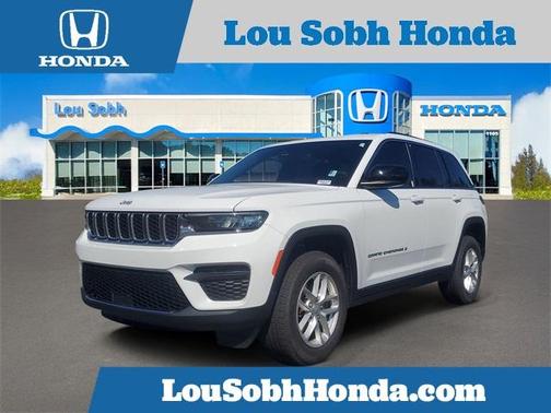 2024 Jeep Grand Cherokee Laredo