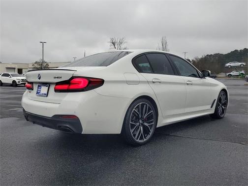 2023 BMW 540 i
