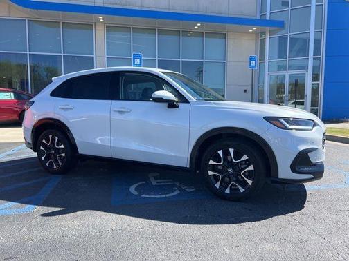 Platinum White Pearl 2026 Honda HR-V EX-L