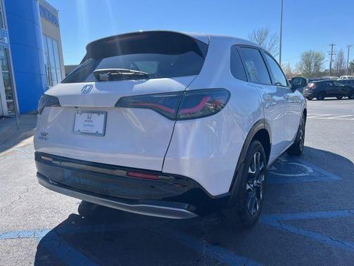 Platinum White Pearl 2026 Honda HR-V EX-L